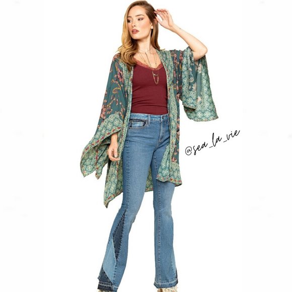 Bohemian Floral Waist-Tie Handkerchief Wrap Kimono - Picture 2 of 14